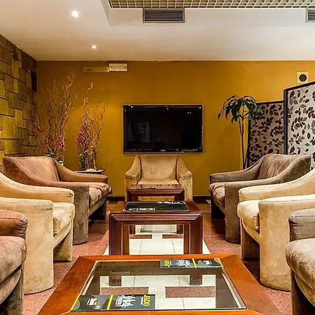 Hotel Jorge V 3*