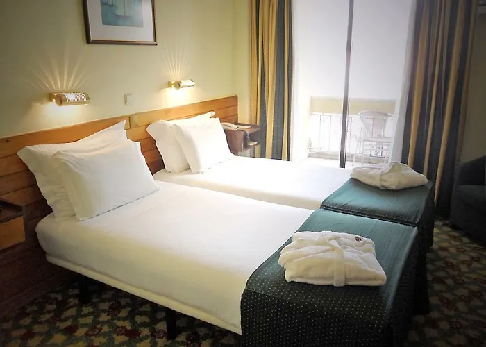 Отель Jorge V 3*