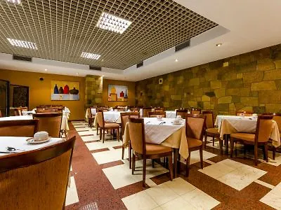 Jorge V Hotel