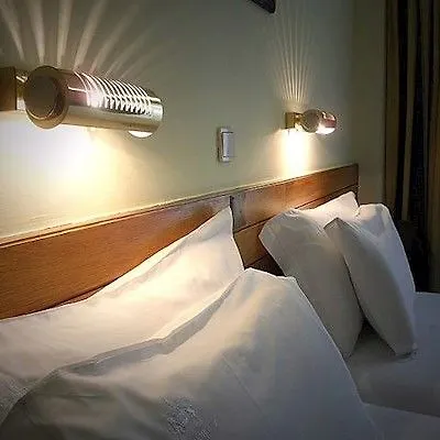 Jorge V Hotel 3*
