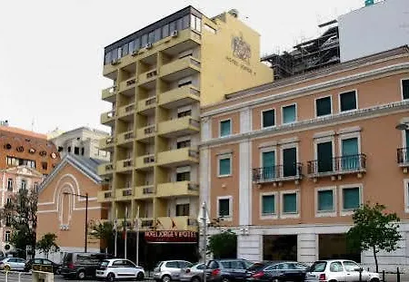 Hotel Jorge V 3*