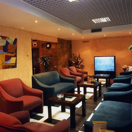 Jorge V Hotel 3*